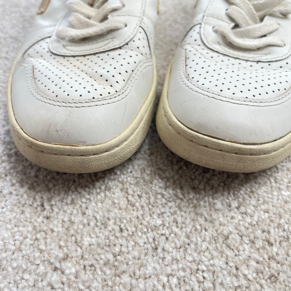 Veja  V-10 Gold White Lace Up Sneakers Shoes 8 - Picture 3 of 7